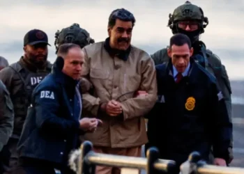 Após operação dos EUA, Maduro é apresentado à Justiça em Nova York