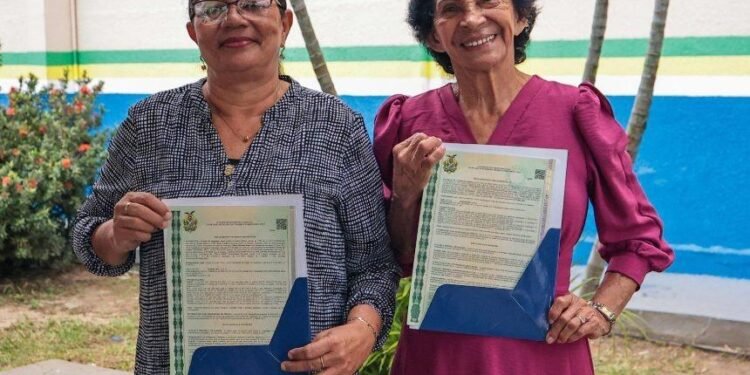 Governo do Amazonas registra alta em regularização fundiária e amplia serviços à população em 2025