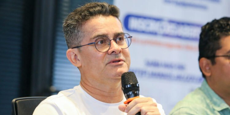 Prefeito David Almeida entrega USF de porte 4 na zona Oeste e inicia 2026 com reforço na atenção básica