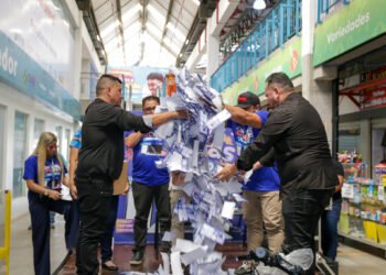 Prefeitura de Manaus realiza sorteio com carro zero quilômetro e outros prêmios nas galerias populares