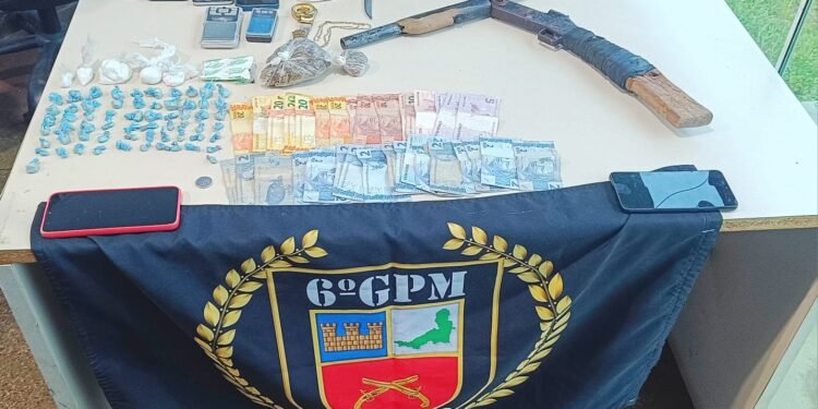 Em Novo Airão, PMAM prende casal e apreende adolescente com drogas e arma de fabricação caseira