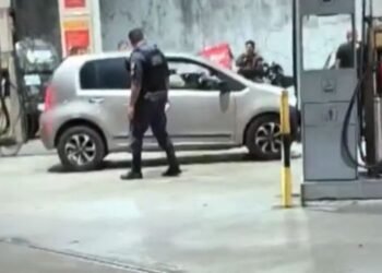 Motorista de aplicativo leva tiro no peito ao reagir a assalto no Centro