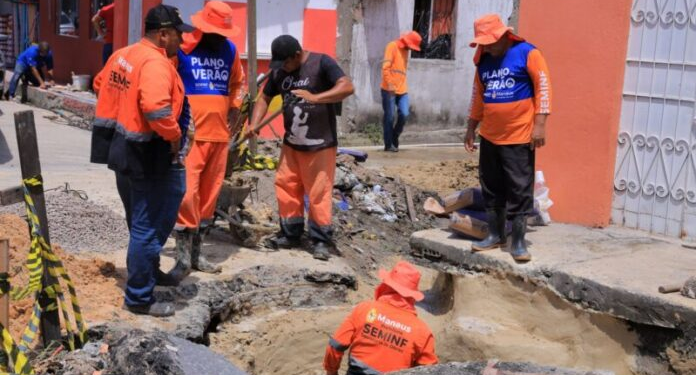 Seminf reforça combate a alagamentos com recuperação de drenagem profunda na zona Leste