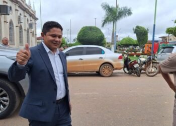 De Lábrea para o debate estadual: quem é João Roberto, nome que ganhou espaço no lançamento do Avante